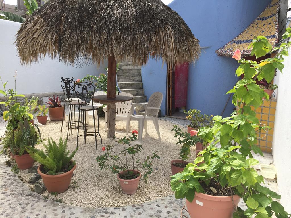Amaranto Bed And Breakfast Косумель Экстерьер фото